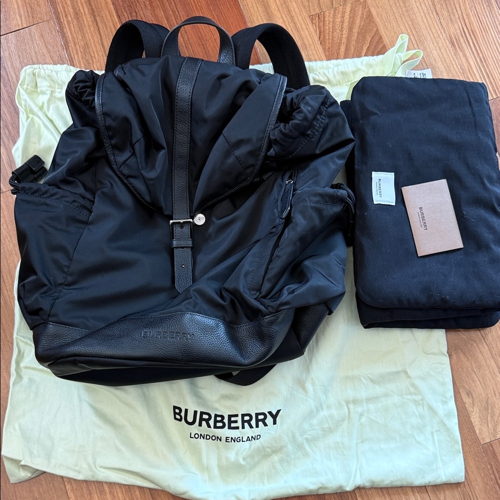 Burberry Black Nylon diaper Backpack with changing mat